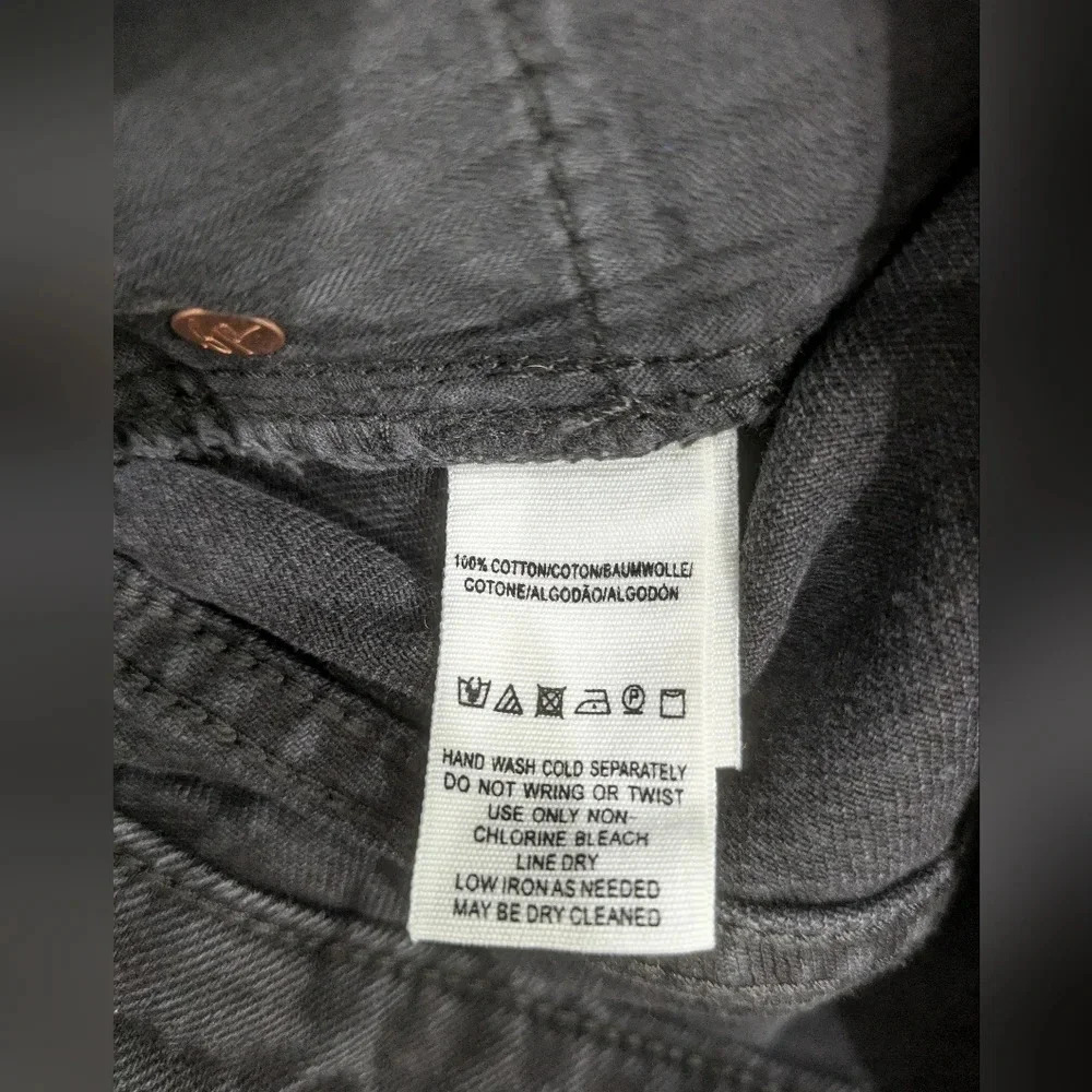 NWT Free People We The Free Zip It Up Mini Skirt in Black - Picture 3 of 8